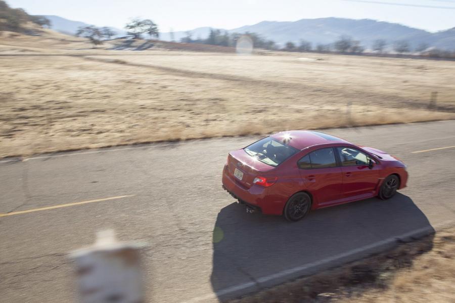  Subaru WRX 2015 года  (фото 56 из 115)